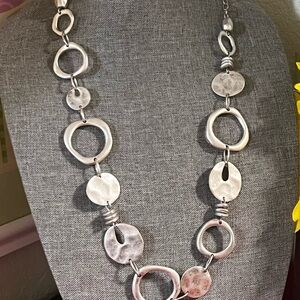 NWT Karma Bella Elegant Silver Necklace #J3